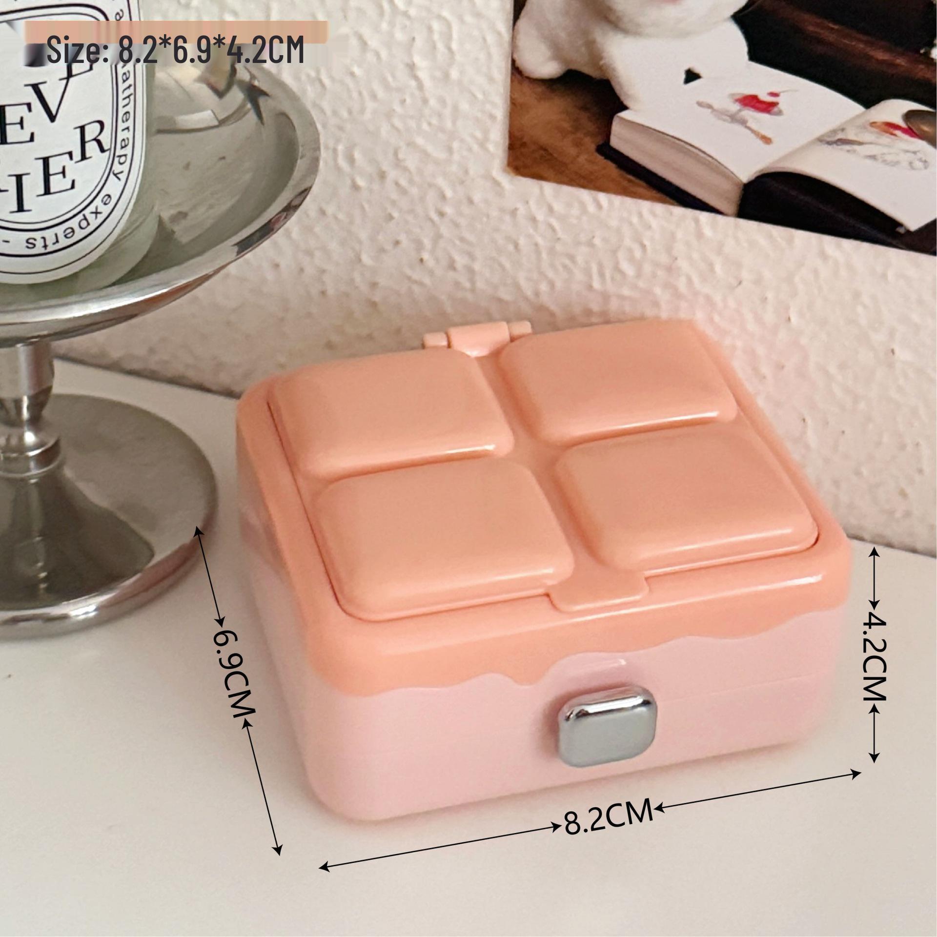 

Compact Jewelry Storage Box for Earrings, Necklaces, and Rings