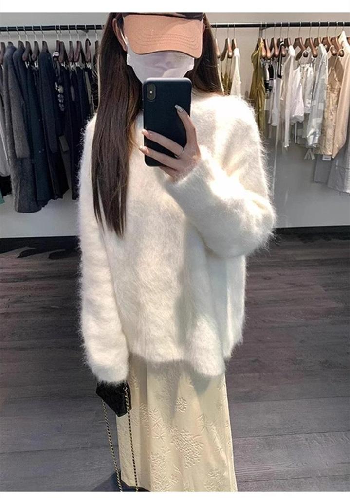 Women's Cozy Gray Imitation Mink Velvet Round Neck Sweater, Perfect for Autumn and Winter.