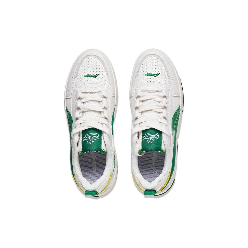 Li Ning Slip Resistant Durable Low Top Sports Casual Shoes Men Sneakers White Green AGCT135-2