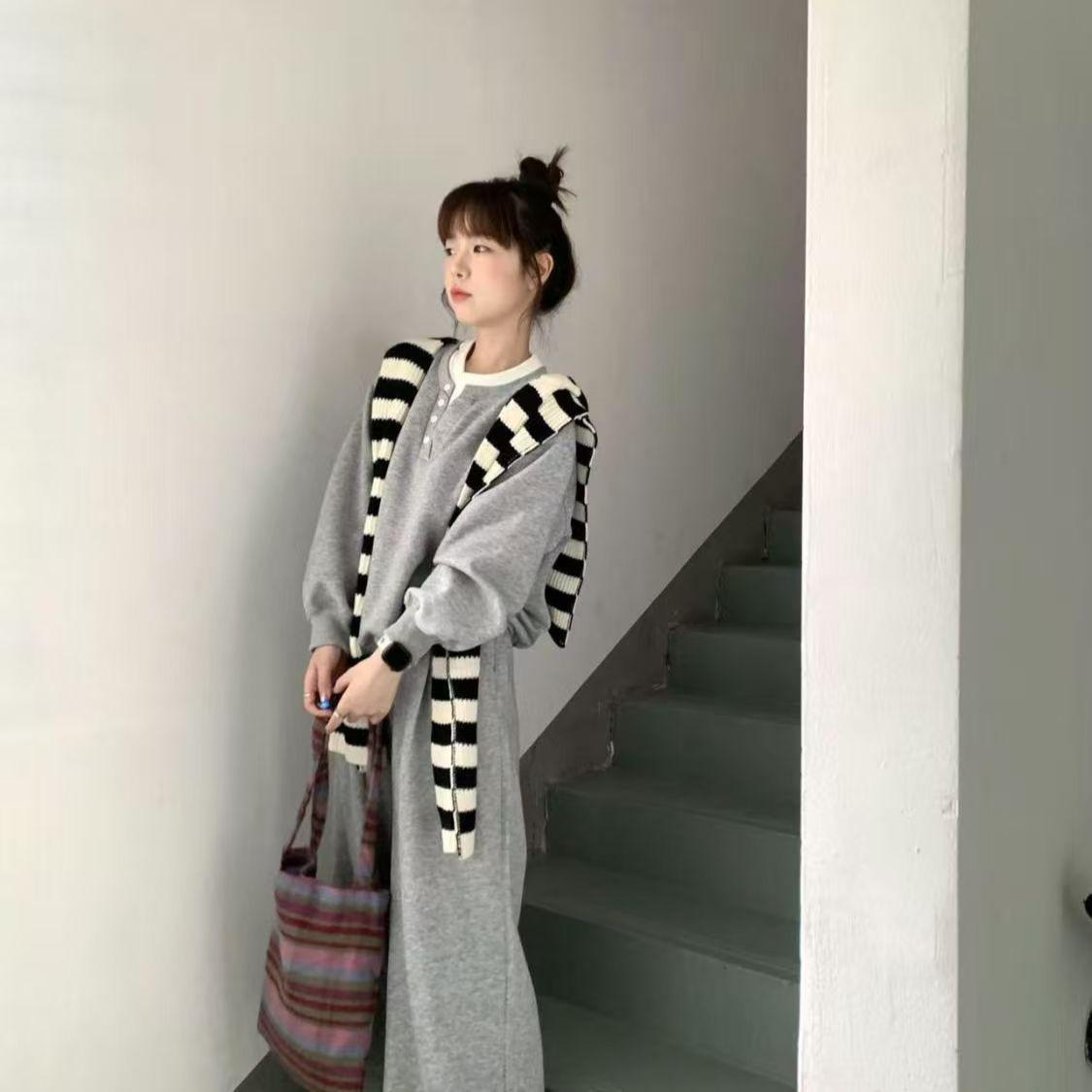 

Женский синий комплект из свитшота с длинным рукавом и накидки - Осень/Зима 2025 Повседневный Свободный Спортивный Комплект-тройка Large