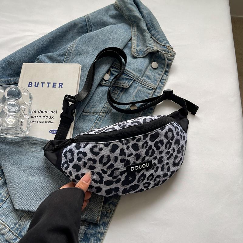 Γυναικεία τσάντα στήθους με στάμπα Leopard Τσάντα ώμου πολλαπλών λειτουργιών Τσάντα χιαστί