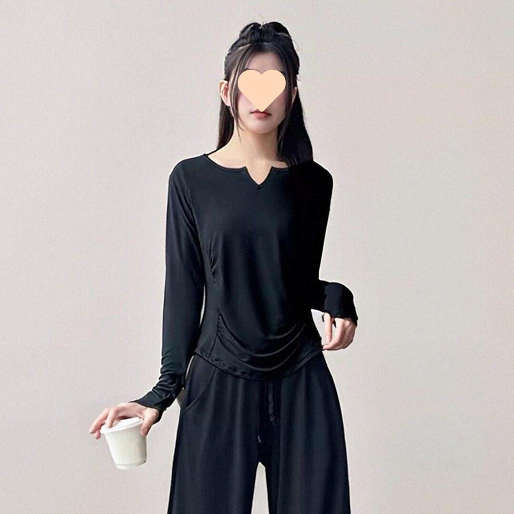 Women's Autumn 2026 Sportswear Set: Fashionable Morning Run Yoga Top and Cycling Fitness Pants