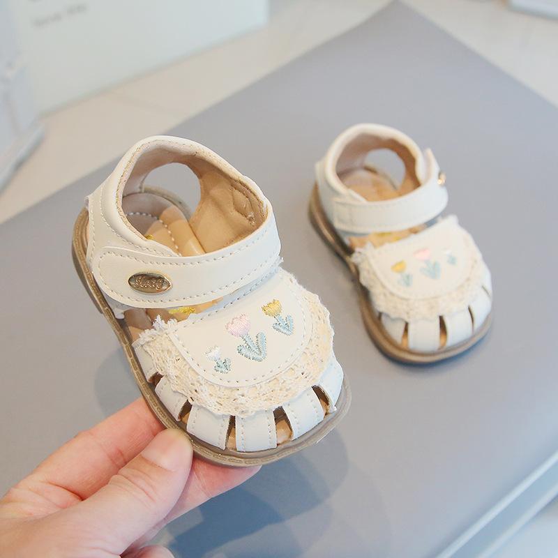 

New Style Baby Walking Shoes - Sandals with Soft Soles and Rounded Toe Caps - Suitable for Girls and Infants. 15 бежевый