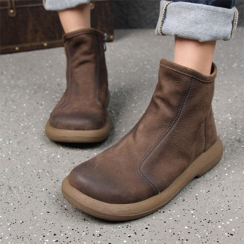 Travel, autumn and winter new women's boots retro round head side zipper short boots casual cigarette boots women