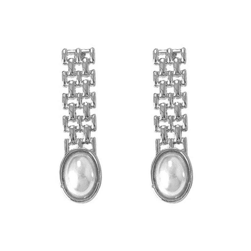 Stylish Pearls Earrings Eye Catching Earrings Alloy Texture Comfortable Pearls Earrings for Daily Wear and Parties серебряный
