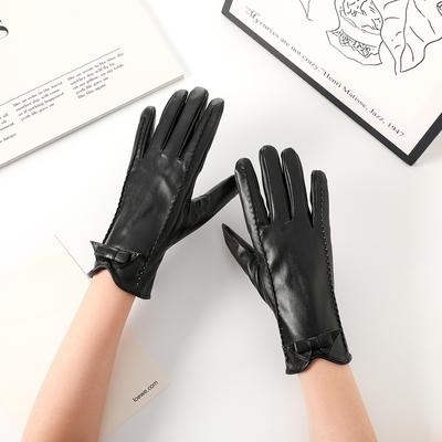 Winter Leather Gloves for Women Plus Velvet Thickened Warm Cycling Outdoor Sports Driving PU Windproof Cold Touch Screen Gloves