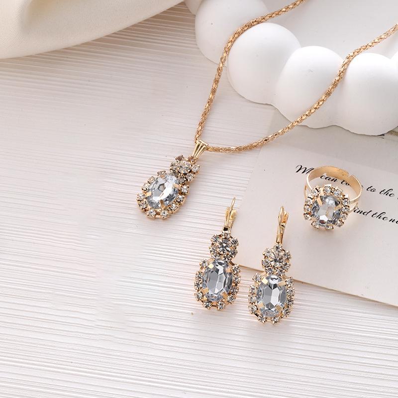 European & American Trendy Diamond Teardrop Jewelry Set: Necklace, Ring, Bracelet, Earrings