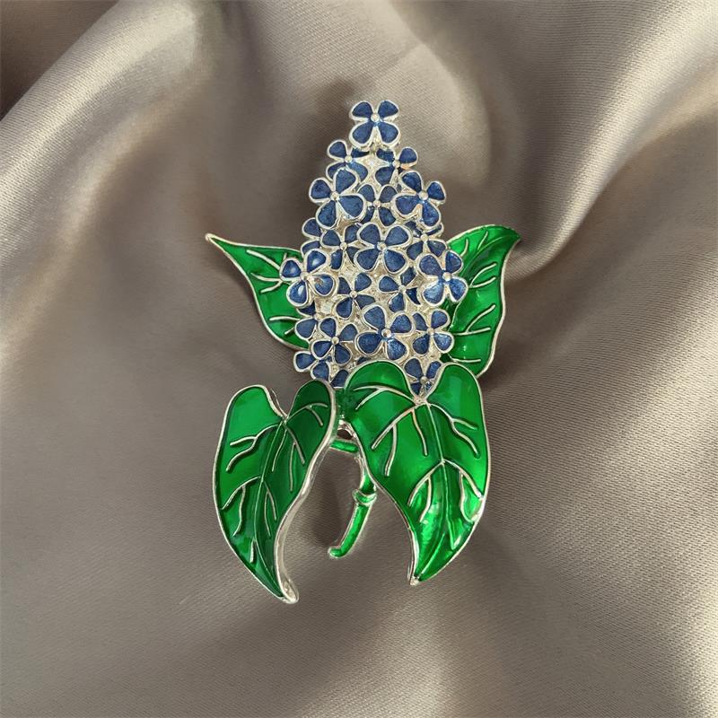 

Вінтажна емальована брошка у вигляді квітки бузку: Елегантний кардиган у китайському стилі, аксесуар для сукні