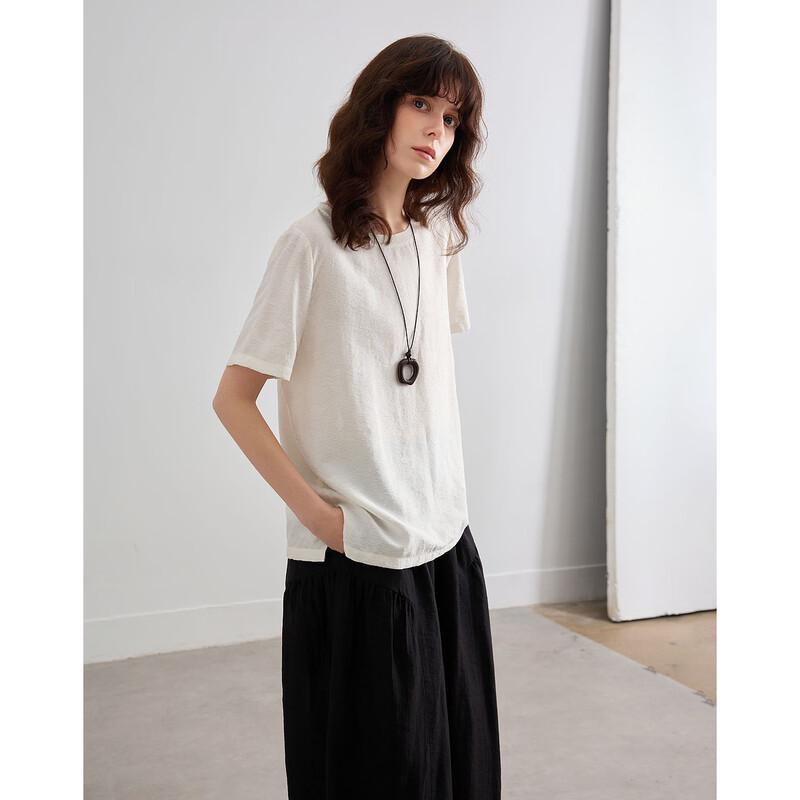 

Demana Women s Textured Knit Round Neck Short Sleeve Top M