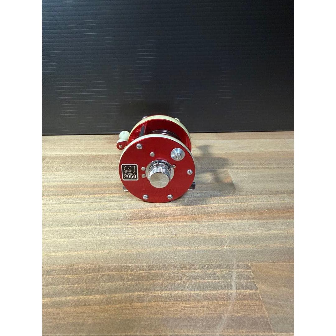 Used ABU Direct 2050 Bait Reel Red