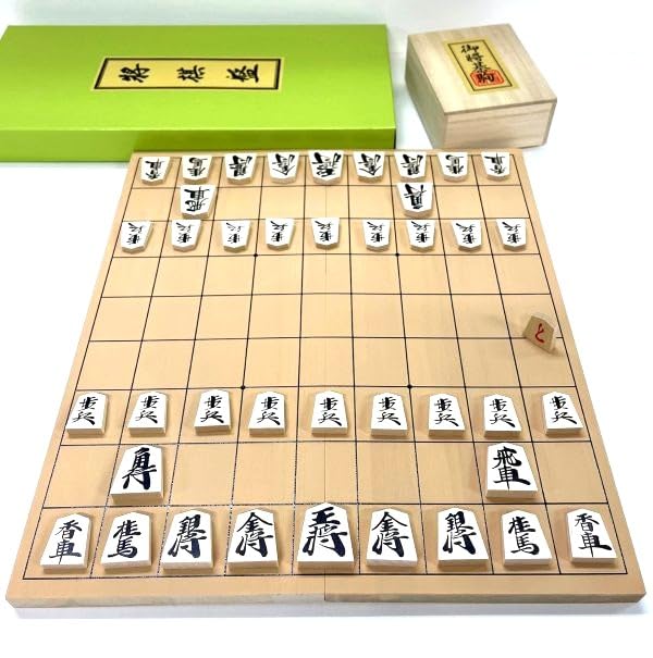 A Simple Folding Shogi Board Set with Handy Wooden 5 Folding Shogi Board Set Pieces Made of Birch Pieces! Shin-Katsura No. (wooden High-quality Wood)