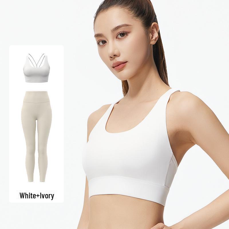 Juyitang Women's Yoga Suit: Slim, Breathable, Shockproof, Shaping Sportswear for Running and Yoga.