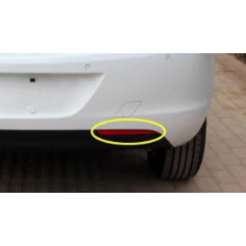 9020274 Auto China Rear Bumper Bar Reflector Reflective Light Strip for Buick Excelle XT 2009 2010 2011 2012 2013 2014 China Right