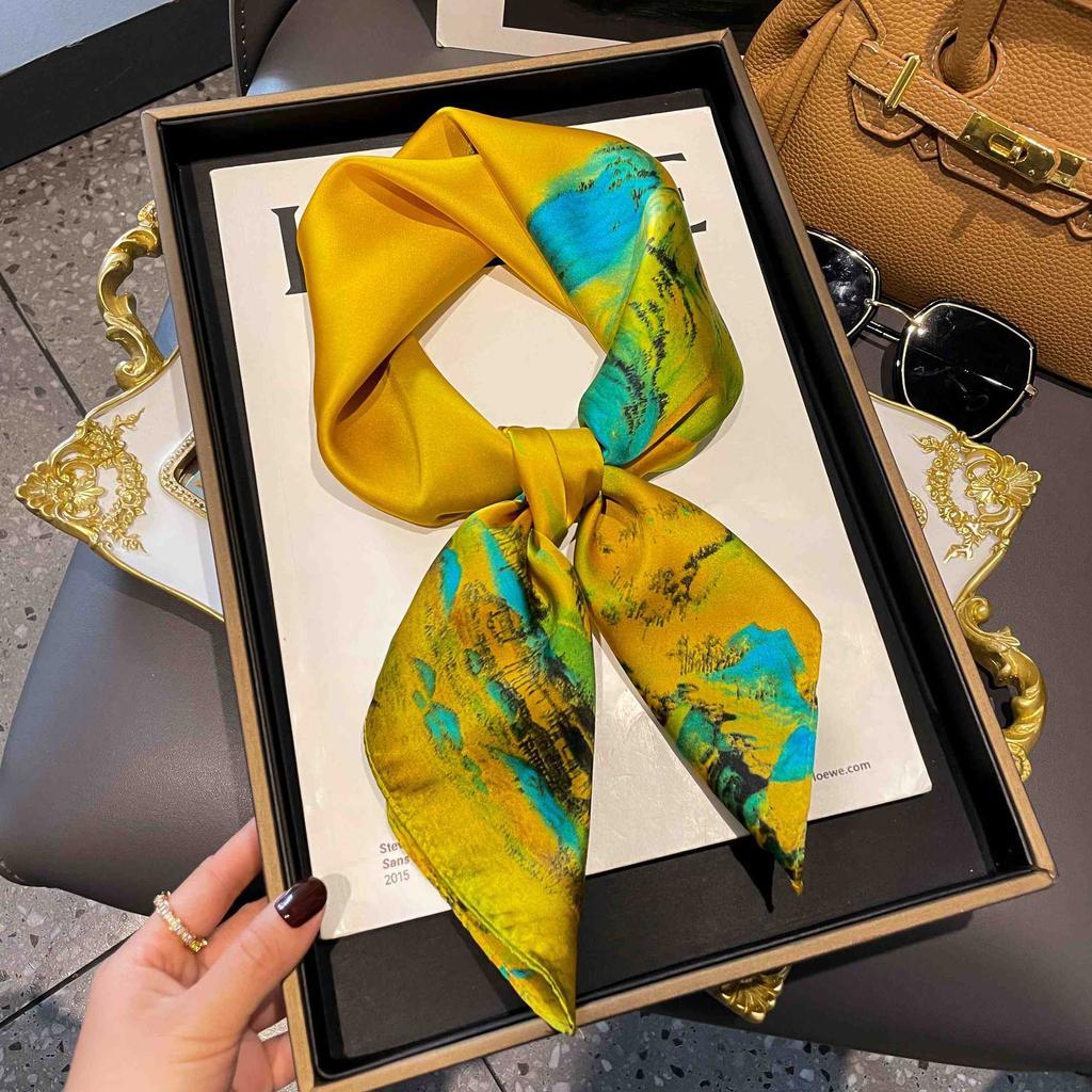 Blue and white temperament 71 small square scarf silk scarf women's new summer thin versatile fashion simple high-end scarf
