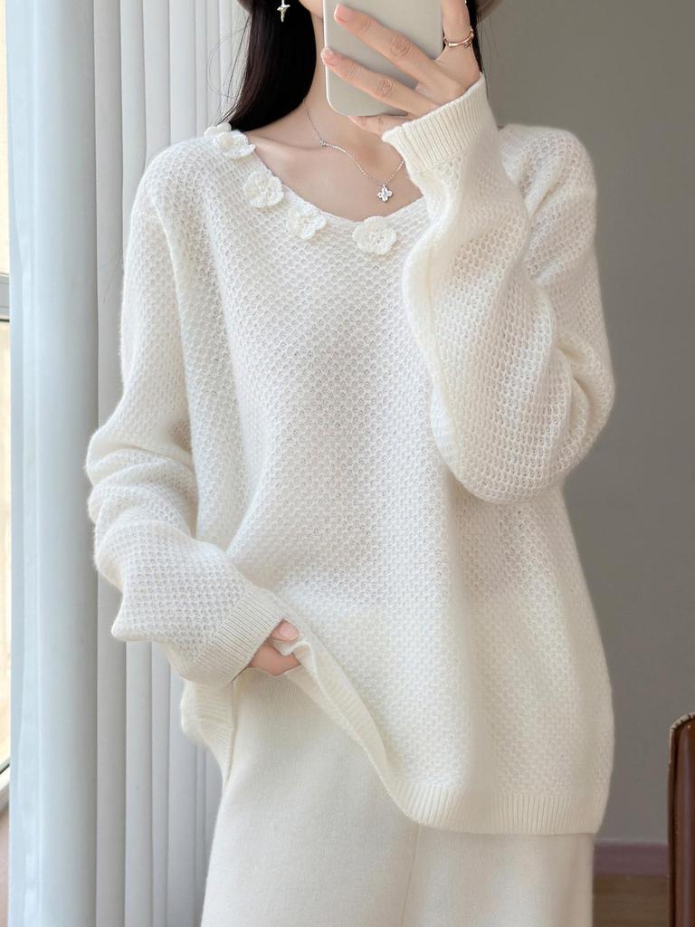 Women's 3D Honeycomb Stitch V-Neck Wool Sweater, Long Sleeve Loose Crochet Knitwear