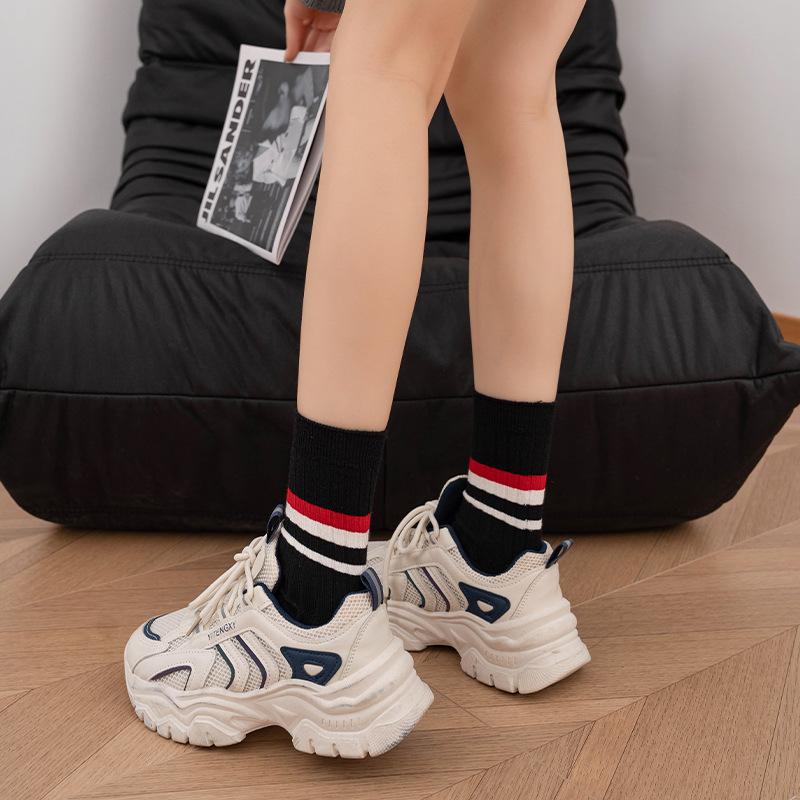 

Женские осенне-зимние полосатые теплые однотонные носки-гольфы 1 pair чёрный