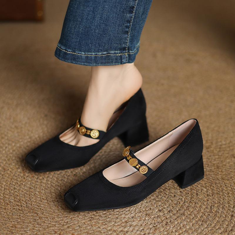 

New four-season wear small leather shoes women s casual square heel women s single shoes solid color medium heel low-top shoes square head one pedal 39