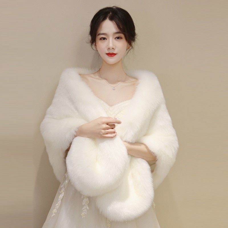 Svatební svatební šátek Dámské doplňky Imitace zvířecích chlupů Módní šaty Cheongsam s šátkem