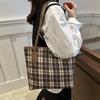 Fashion Foreign Style Large Capacity 2025 Autumn New Pendant Trend Plaid Commuter Underarm Shoulder Tote Bag Women's Bag