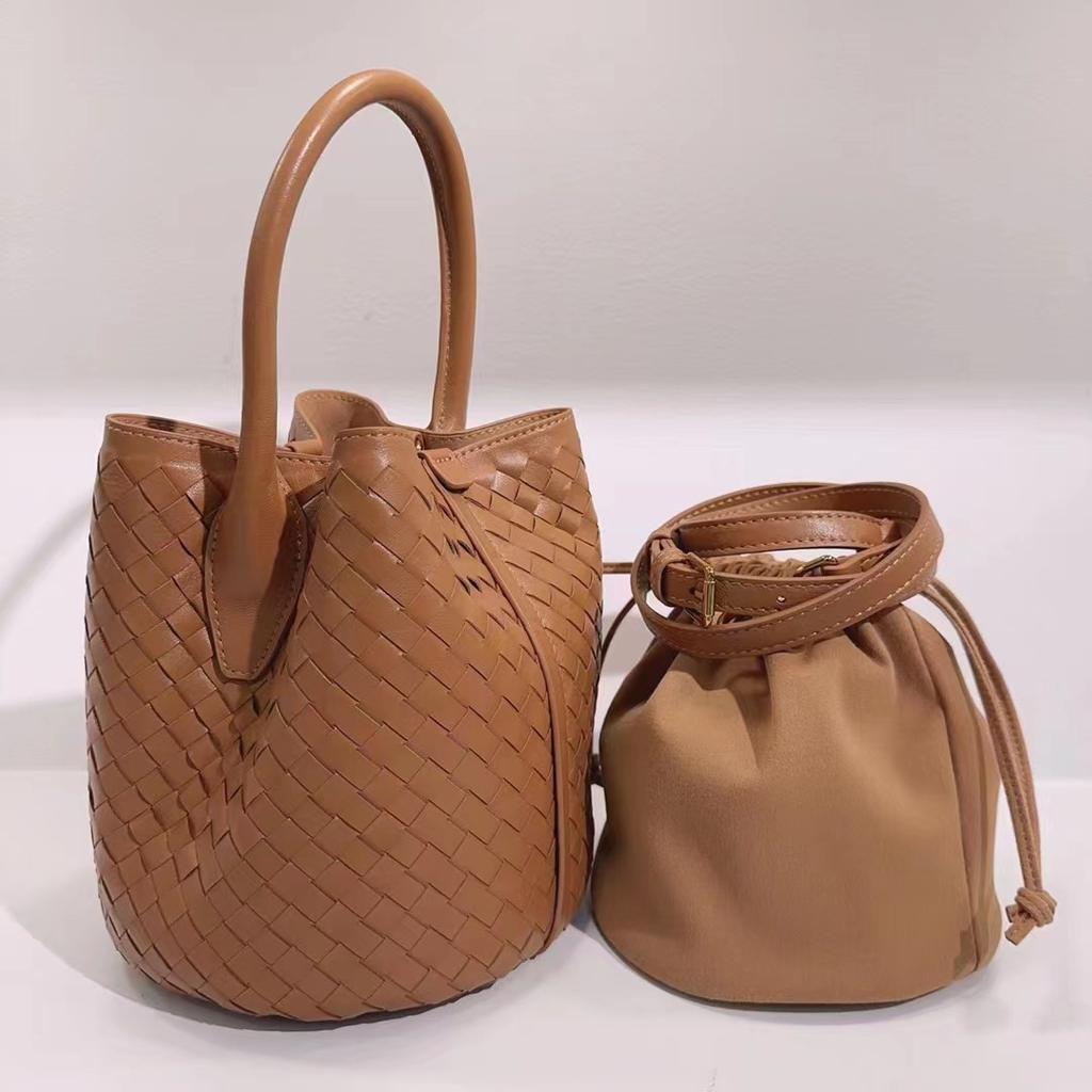 Neue gewebte Eimertasche aus Schaffell mit Nischenstruktur, Gemüsekorb, Handtasche aus echtem Leder, gewebte Umhängetasche