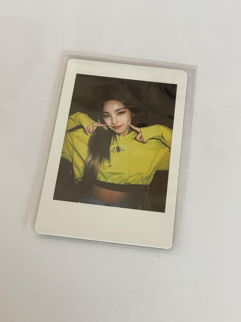 

[USED] ITZY CSI Yeji Trading Card Cheki