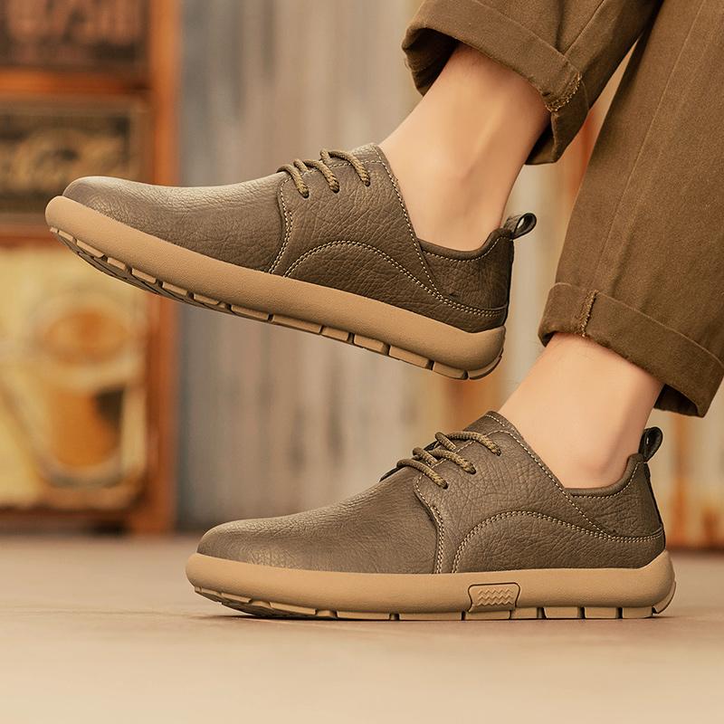 New Men's Soft Leather Casual Shoes Men Breathable Lace-Up Flat Heel Rubber Walking Shoes Fashion Comfortable Sneakers