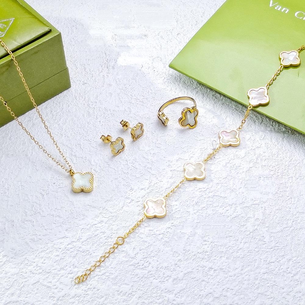 Titanium Steel Four-Leaf Petal Bracelet & Necklace Set - Trendy, Fresh, Fashionable 