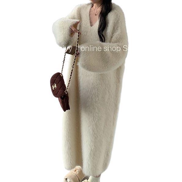 Lazy wind gentle white knee sweater skirt women's winter new 2025 thickened water imitation wool long dress women