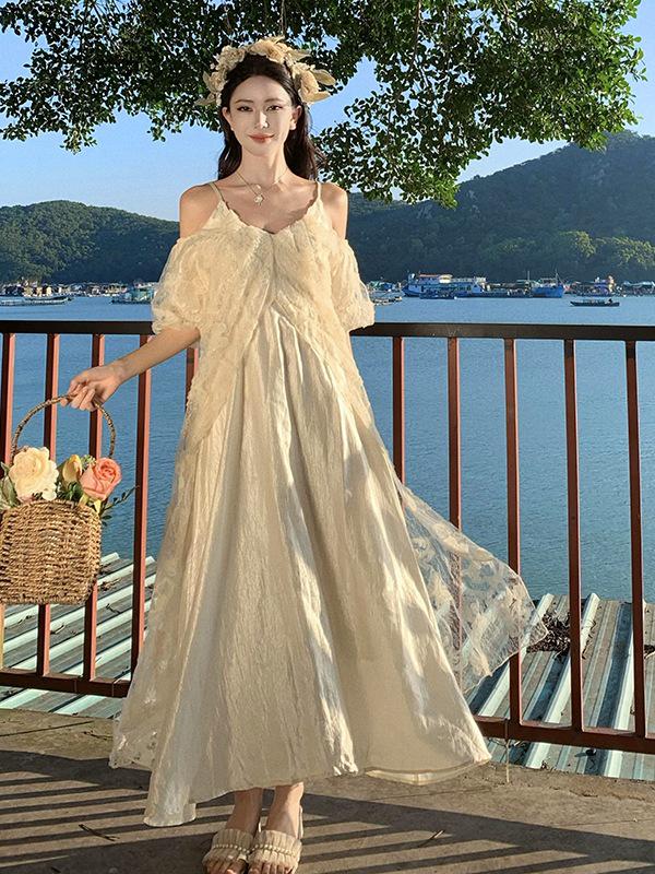 

Butterfly Embroidery Vacation Slip Dress for Women - Spring/Summer Collection L