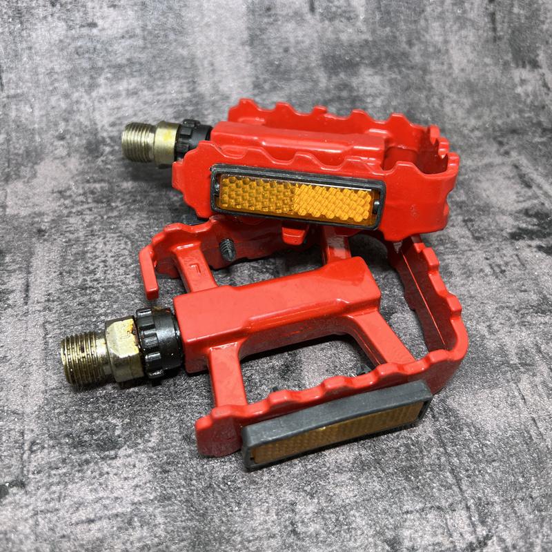 Q093 Bicycle Pedals BMX Ultra-light Pedals Foot Pegs Outdoor Cycling Sports MTB Road Bike Bicycle Pedals