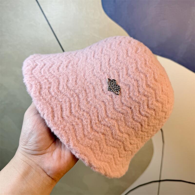 

Новая осенне-зимняя теплая шерстяная шапка в стиле ленивого ветра, женская, с защитой ушей, вязаная шапка-пуловер, модная и милая Adjustable розовый
