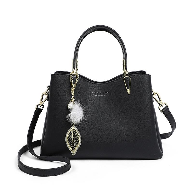New Autumn and Winter Cowhide Crossbody Bag for Women Large Capacity Commuting Handbag for Women Korean Version