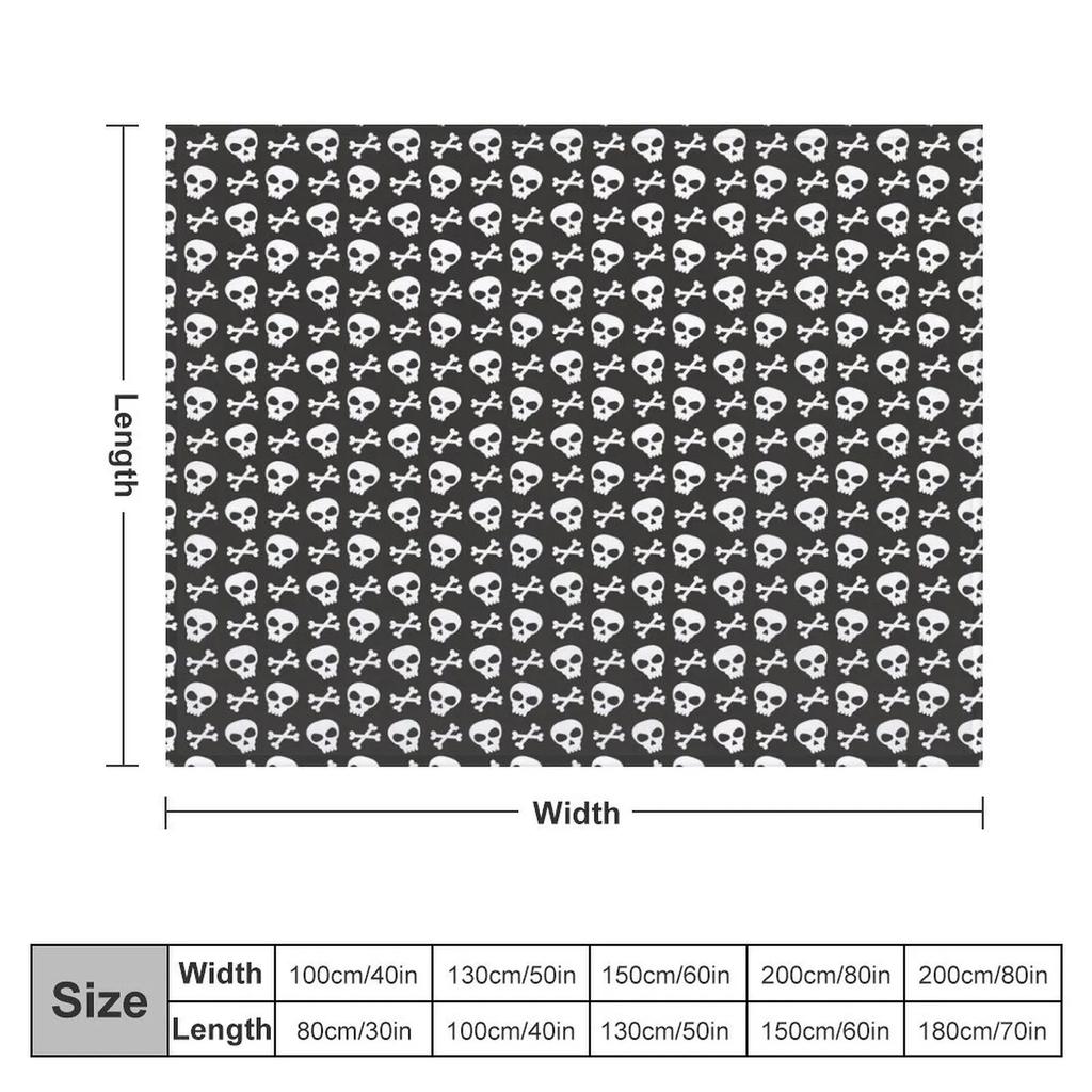 Skull & Crossbones on Black // Halloween Collection Throw Blanket Moving Winter beds for winter Heavy Blankets