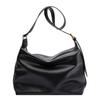 Black bag women's autumn and winter fashion new fashion large capacity shoulder messenger bag casual versatile commuter tote bag