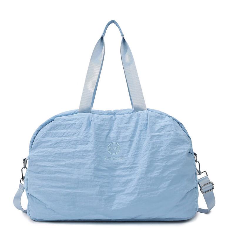 

Women s Large Capacity Wet/Dry Sports & Travel Duffel