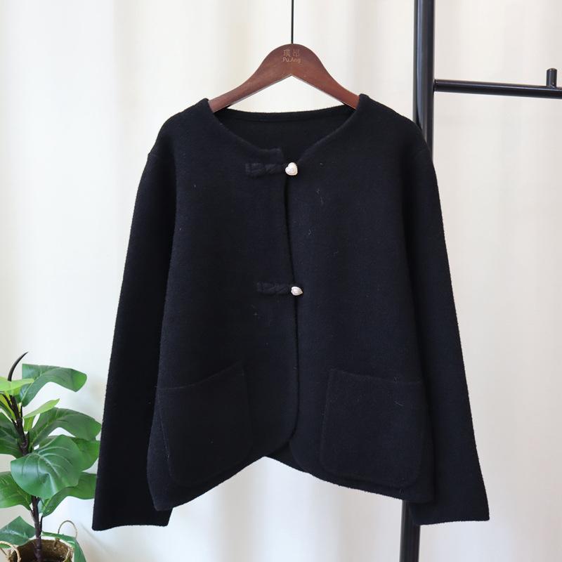 

Autumn and winter new love button knitted double-sided cardigan temperament soft waxy sweater jacket women one size fits all чёрный