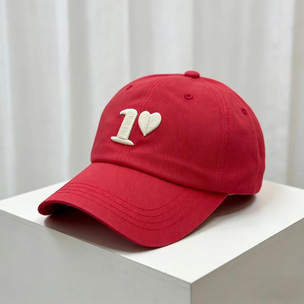 Simple Love Three-dimensional Letter Embroidery Baseball Cap for Men and Women Couples Versatile Peaked Cap Showing a Small Face
