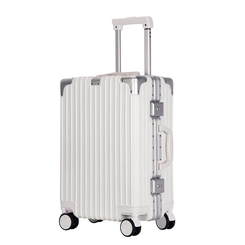 Rockland Encounter Series Aluminum Frame Luggage