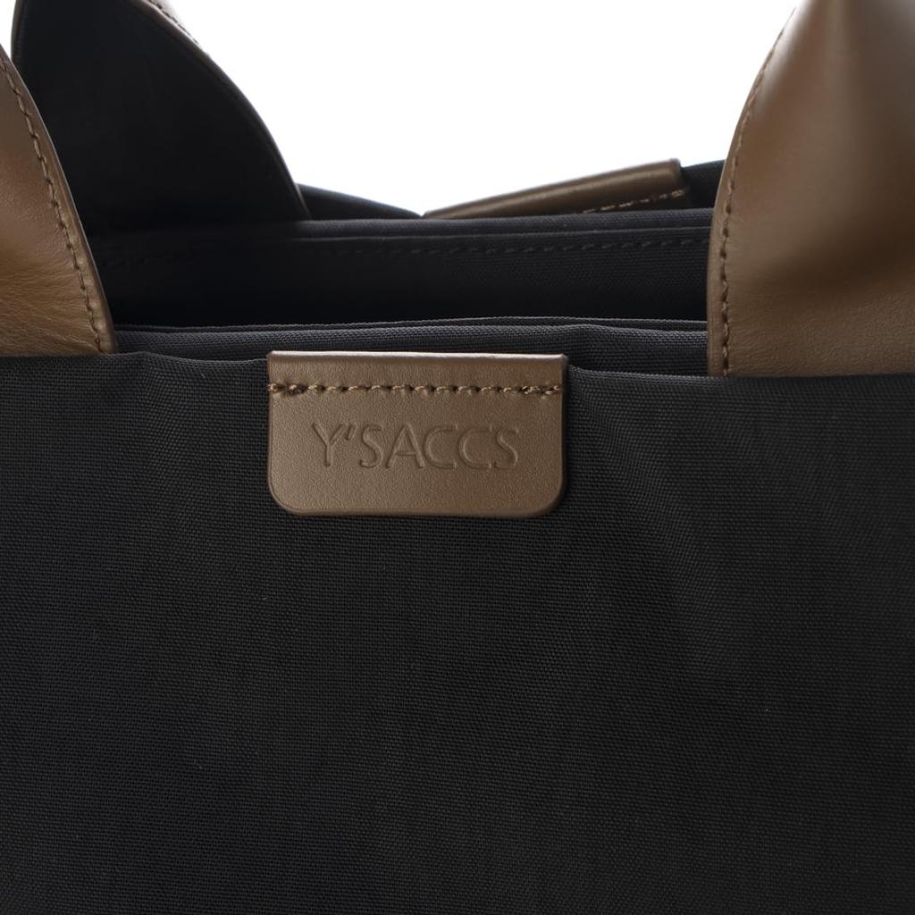 Isaac Tragetasche [Recyceltes Nylon x Rindsleder] Natürliche Tragetasche 2003802 Schwarz (10)