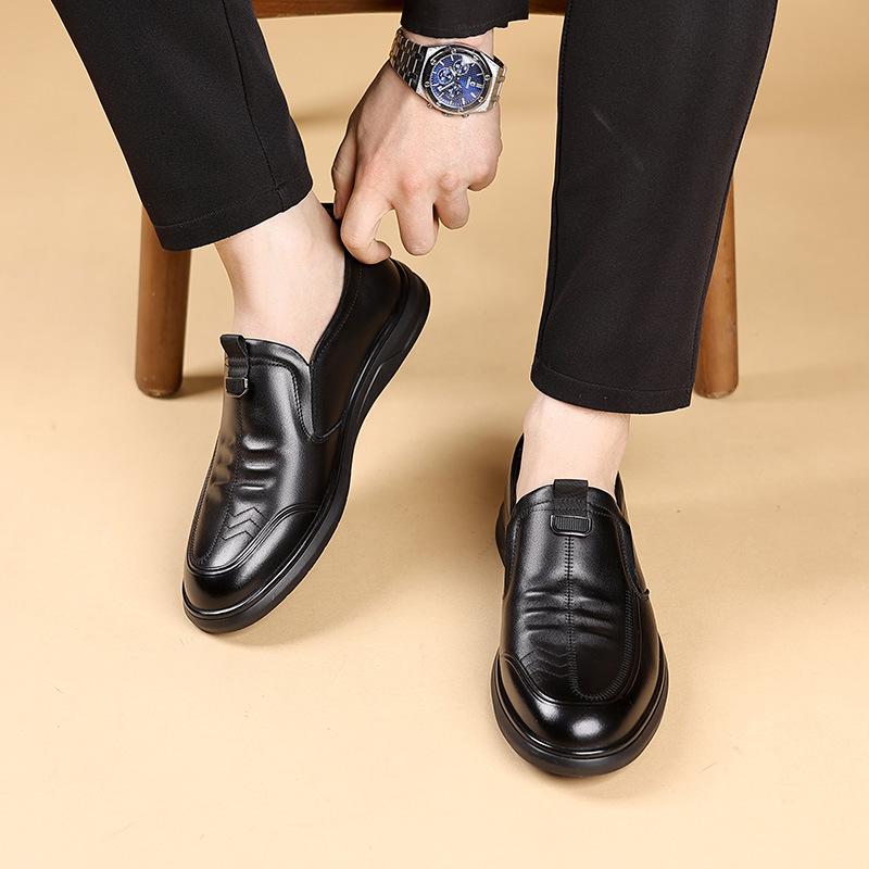 Autumn new men's leather shoes genuine leather business casual leather shoes men's one-pedal dad shoes top layer cowhide men's shoes