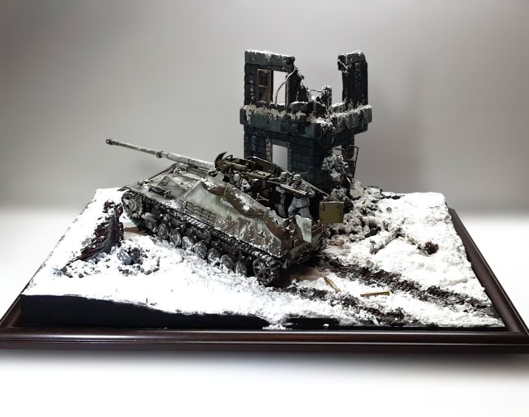 

[USED] Diorama Tank
