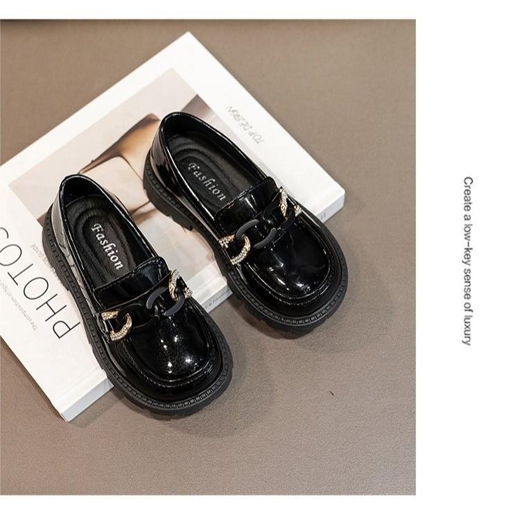Spring and Autumn New Fashion All-match Girls Soft Sole Casual Leather Shoes