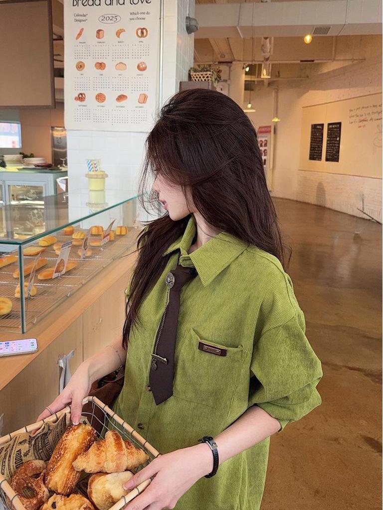 Women's Avocado Green Retro College Style Long-Sleeve Shirt – Spring 2026 Casual Layering Top