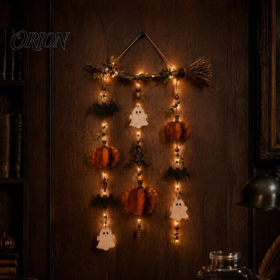 Decorazione Spettrale per Camera da Letto di Halloween Scopa di Strega in Legno da Appendere alla Parete con Luci LED, Zucca Fantasma Decorazione Rustica per la Casa Pipistrello, Ornamento per Porta Autunnale