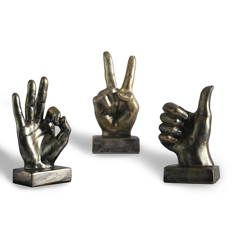 American Retro Hand Gesture Ornament for Home & Coffee Shop Decoration