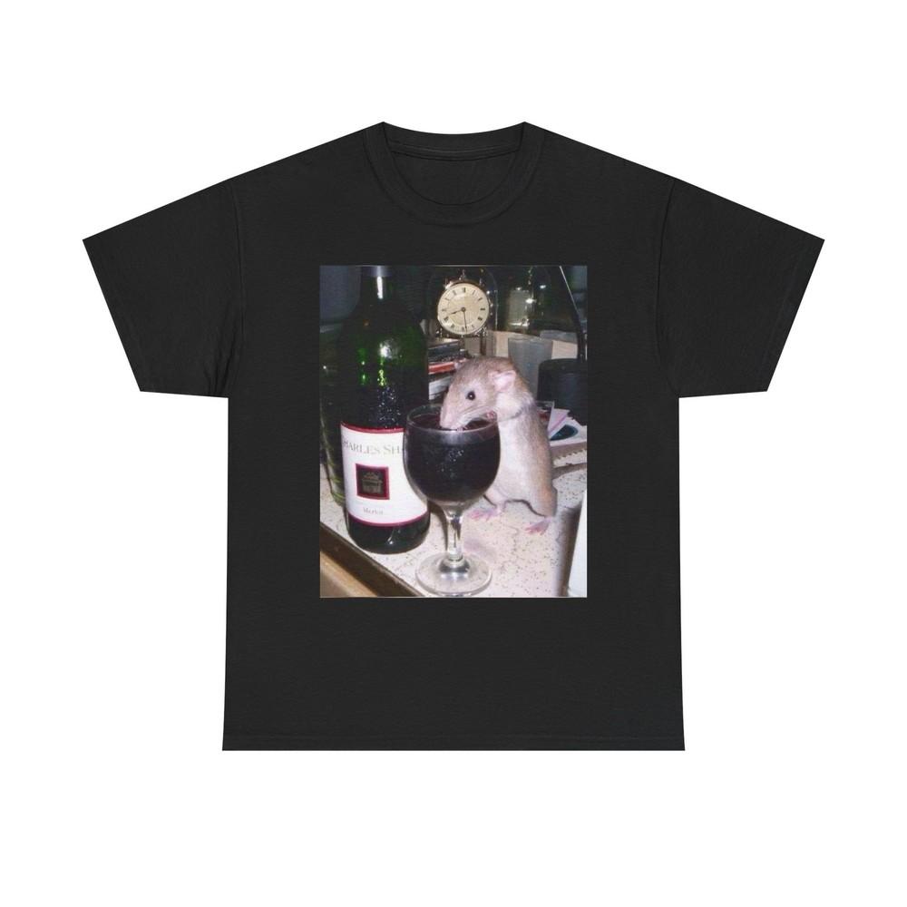 

Rat Drinking Wine Funny Graphic T Shirt Unisex Heavy Cotton Tee BRAND NEW Unisex T-Shirt XL