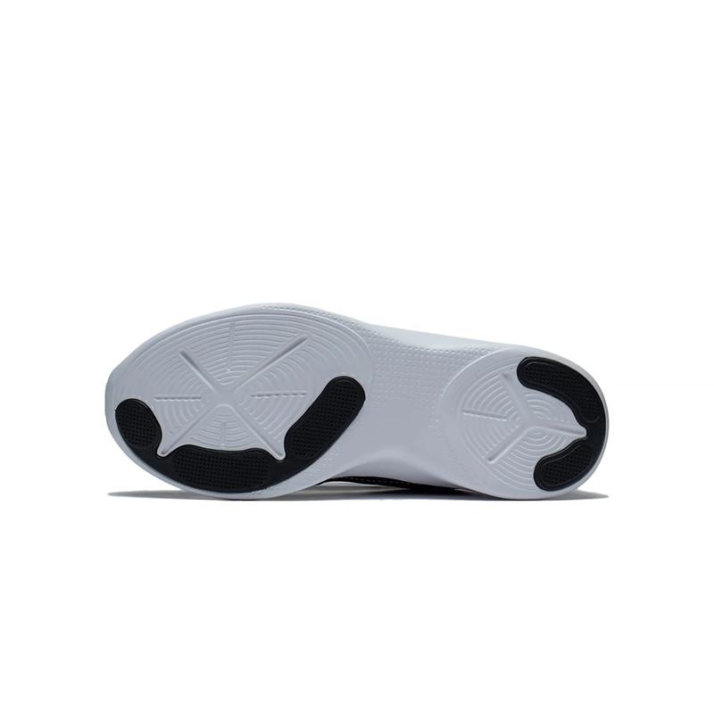 Li Ning Kids Fashion Trend Shock Absorption Rebound Breathable Casual Shoes Kids Casual Shoes Black YKCU240-11