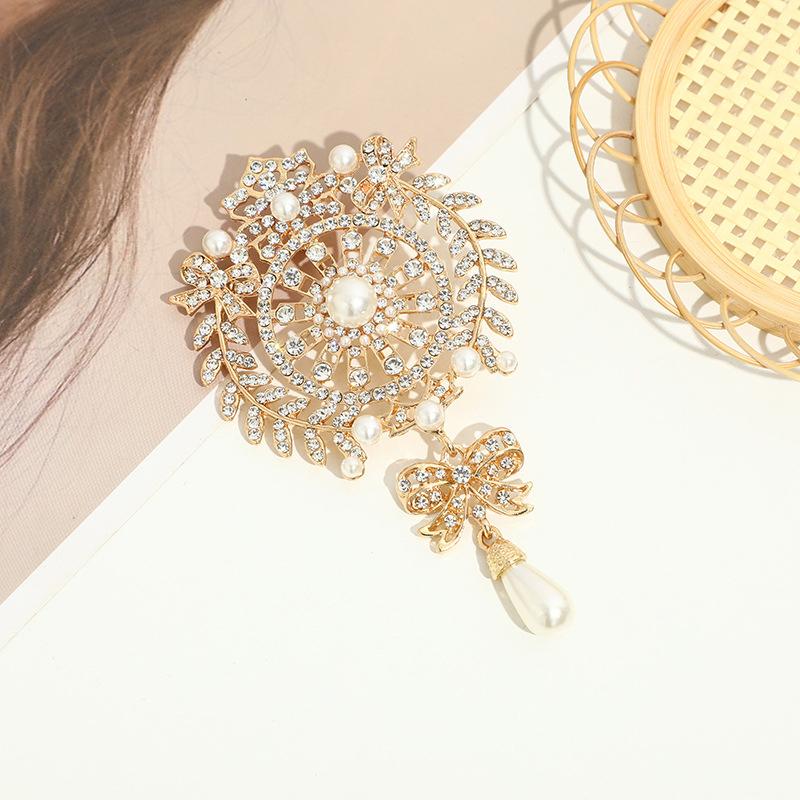 

1pc New 2026 Fashion Teardrop Brooch Large Flower Bridal Brooch Party Banquet Wedding Pin Jewelry