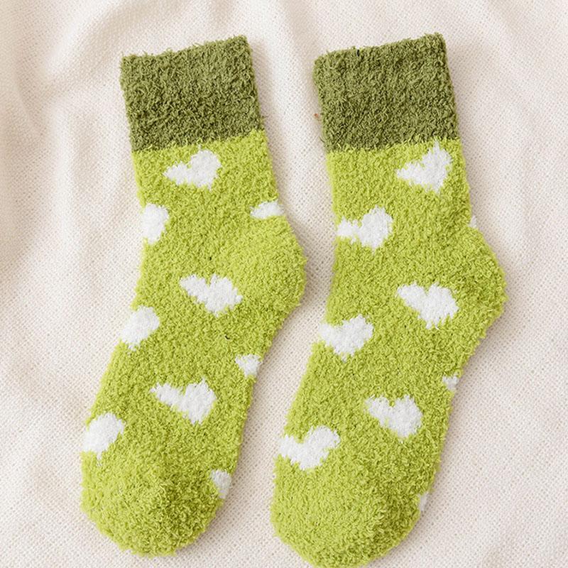 5 paare/los Winter Herz-förmigen Korallen Fleece Mitte Rohr Socken Verdickt Möbliert Pelzigen Weichen Nette Hause Boden Schlaf Baumwolle frauen Socken