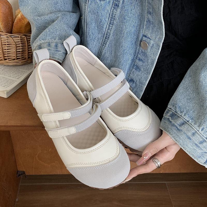 French retro white ballet flat Mary Jane single shoes women's 2026 new spring and autumn soft-soled beanie shoes